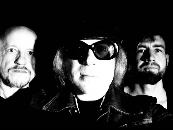 Little Villains band